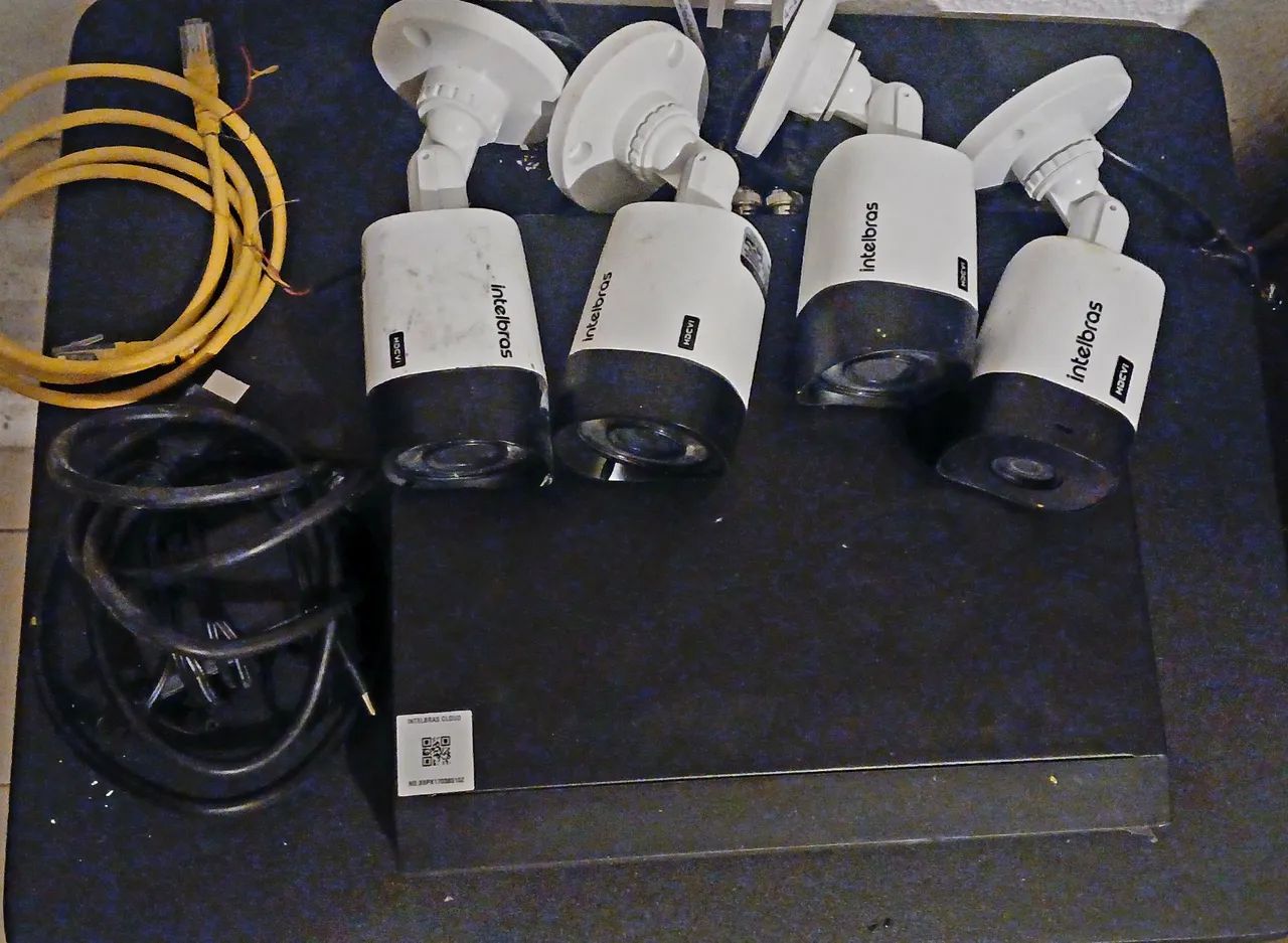 Kit com 4 cameras intelbras - Foto 3