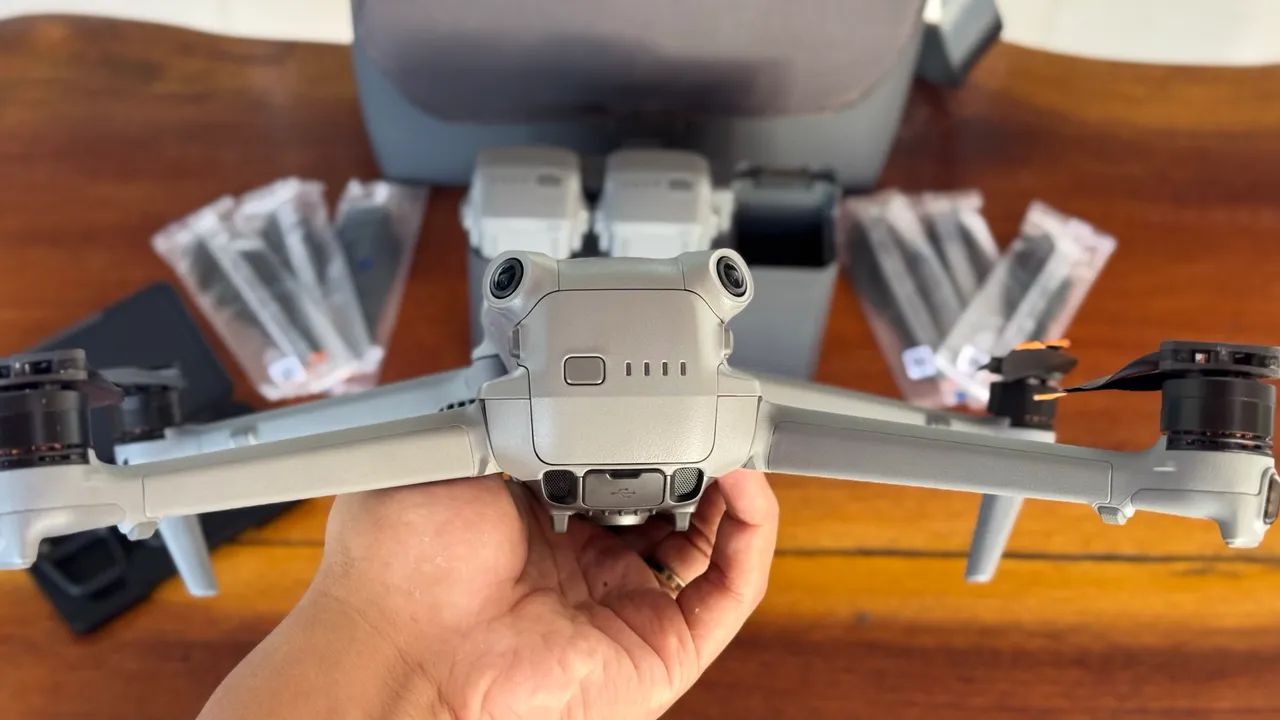 Dji Air 3s Combo com Tela - 2 semanas de uso SUPERNOVO - Foto 2