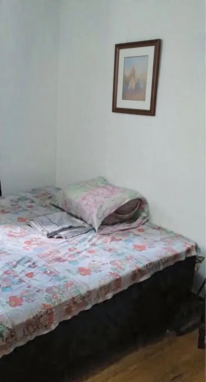 Cama seminova