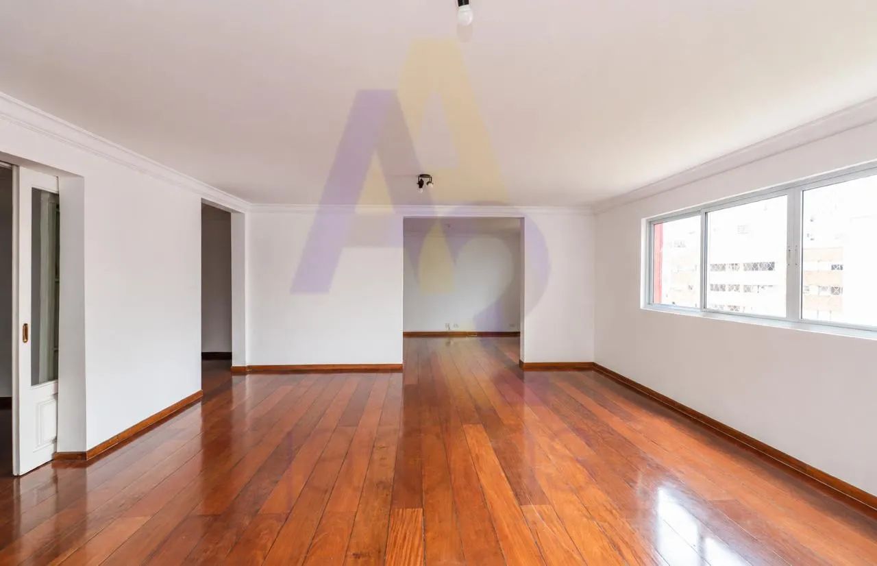 Apartamento para Alugar no Itaim Bibi: 240m² com 3 dormitórios/quartos disponíveis
