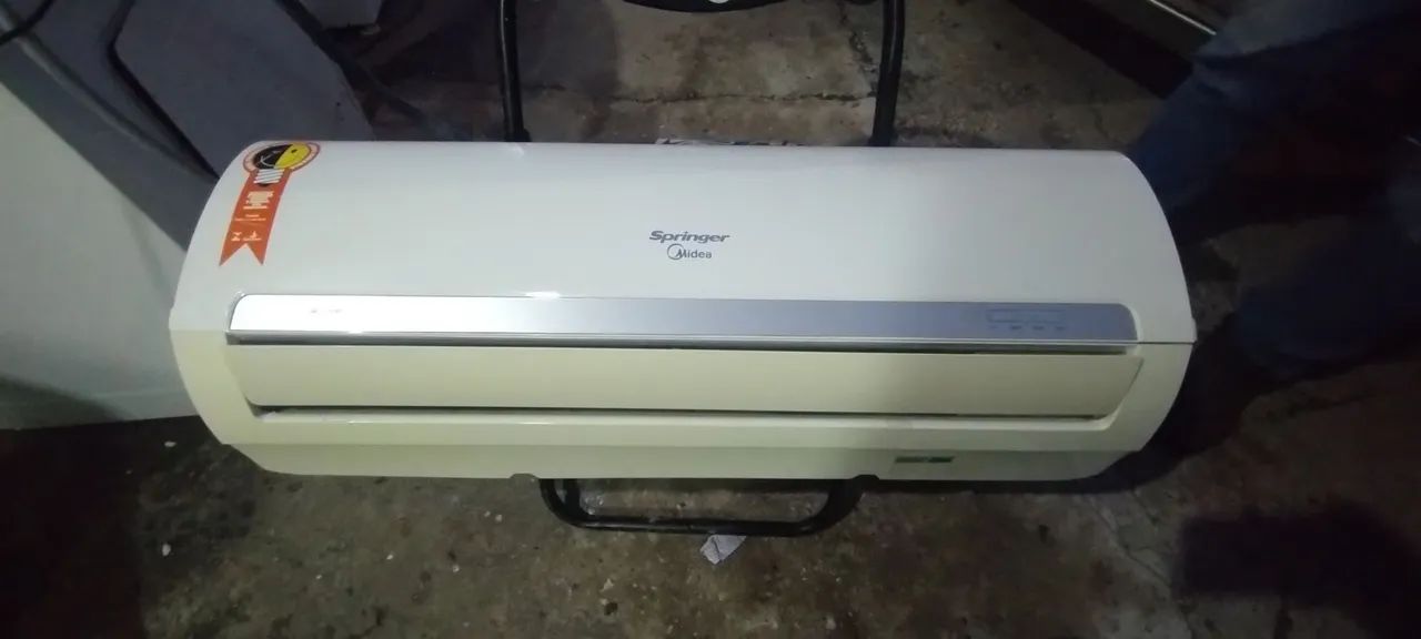 Split Springer Midea 12btus 