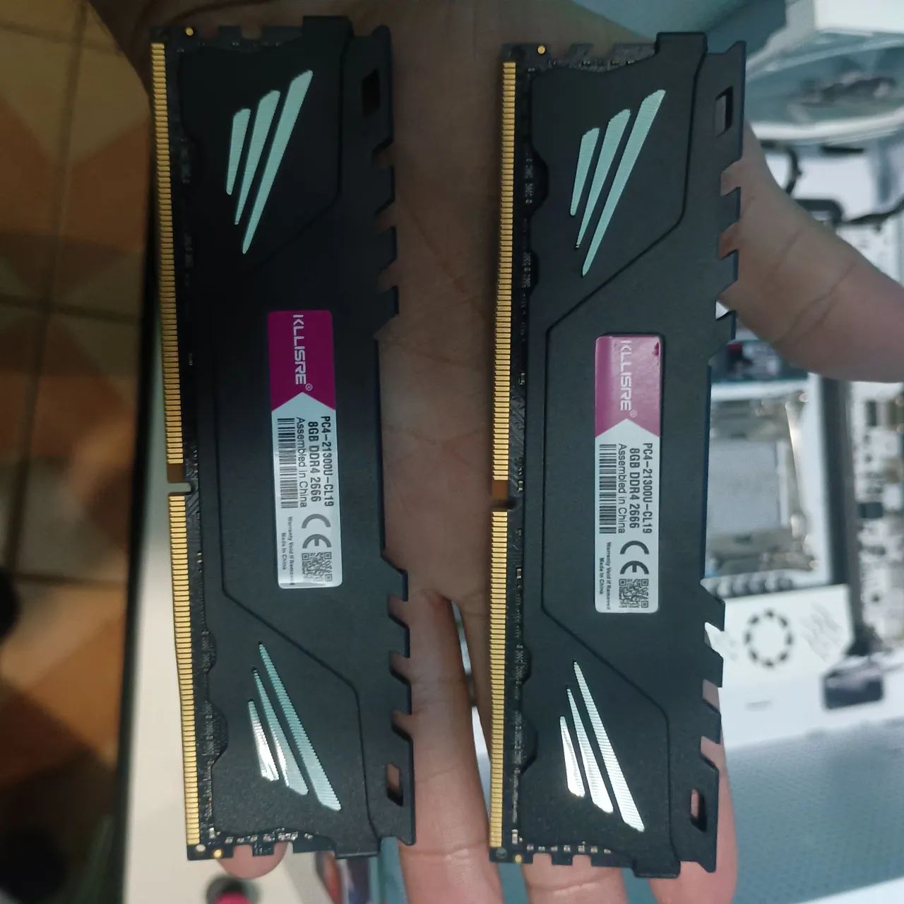 Memórias kllisre 2 pentes de 8gb totalizando 16gb