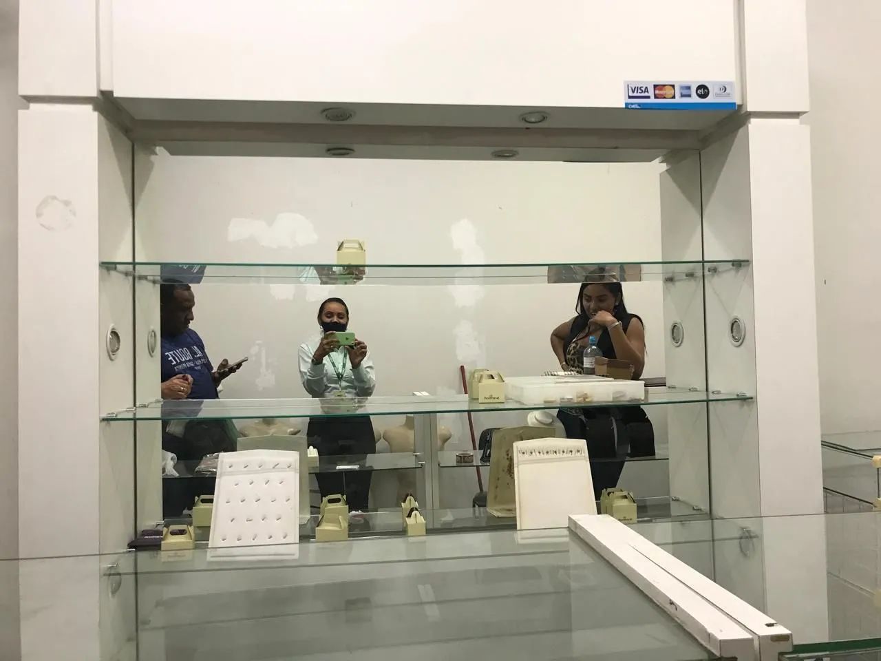Vende se balcões de loja - Foto 4