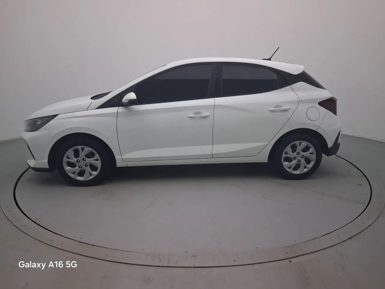 Hyundai HB20 Comfort Plus 1.0 Flex 12V Mec., foto 2 de 18