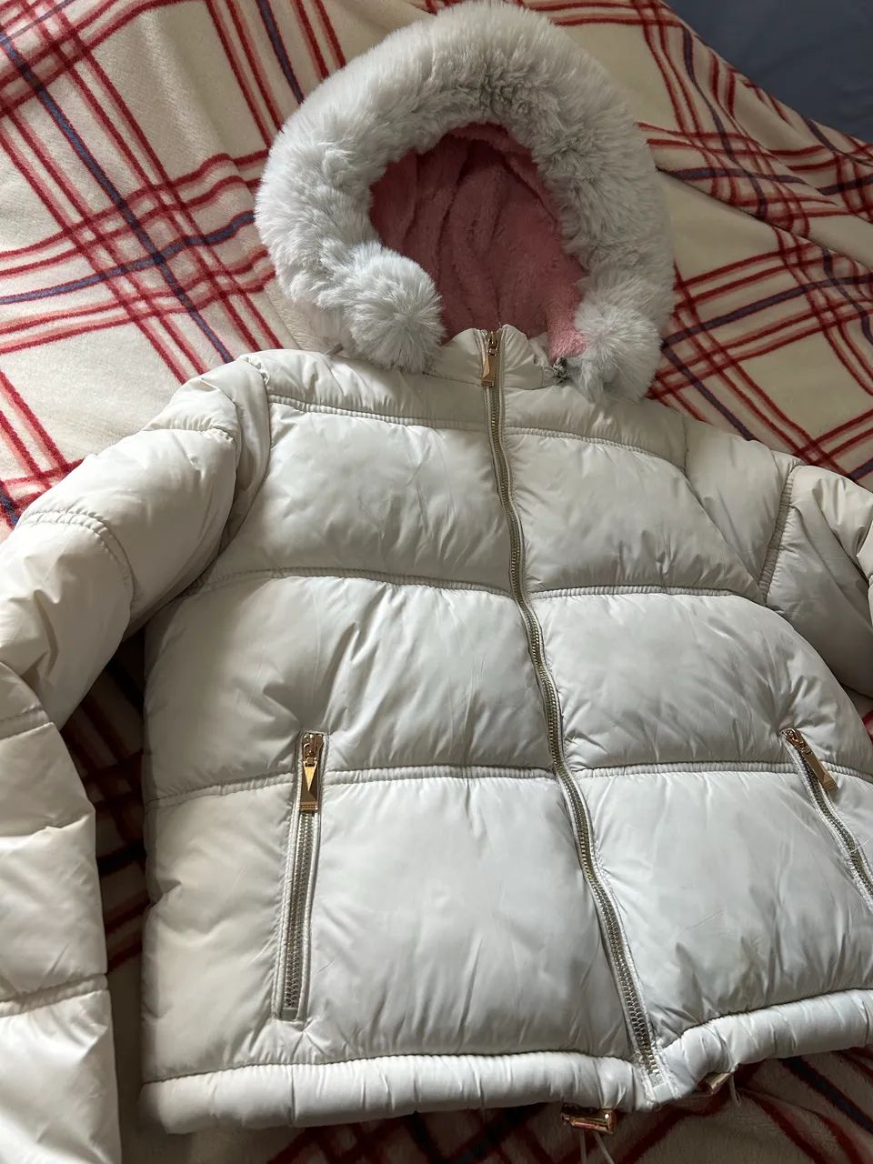 Casaco Puffer branco com capuz - tamanho G  - Foto 2