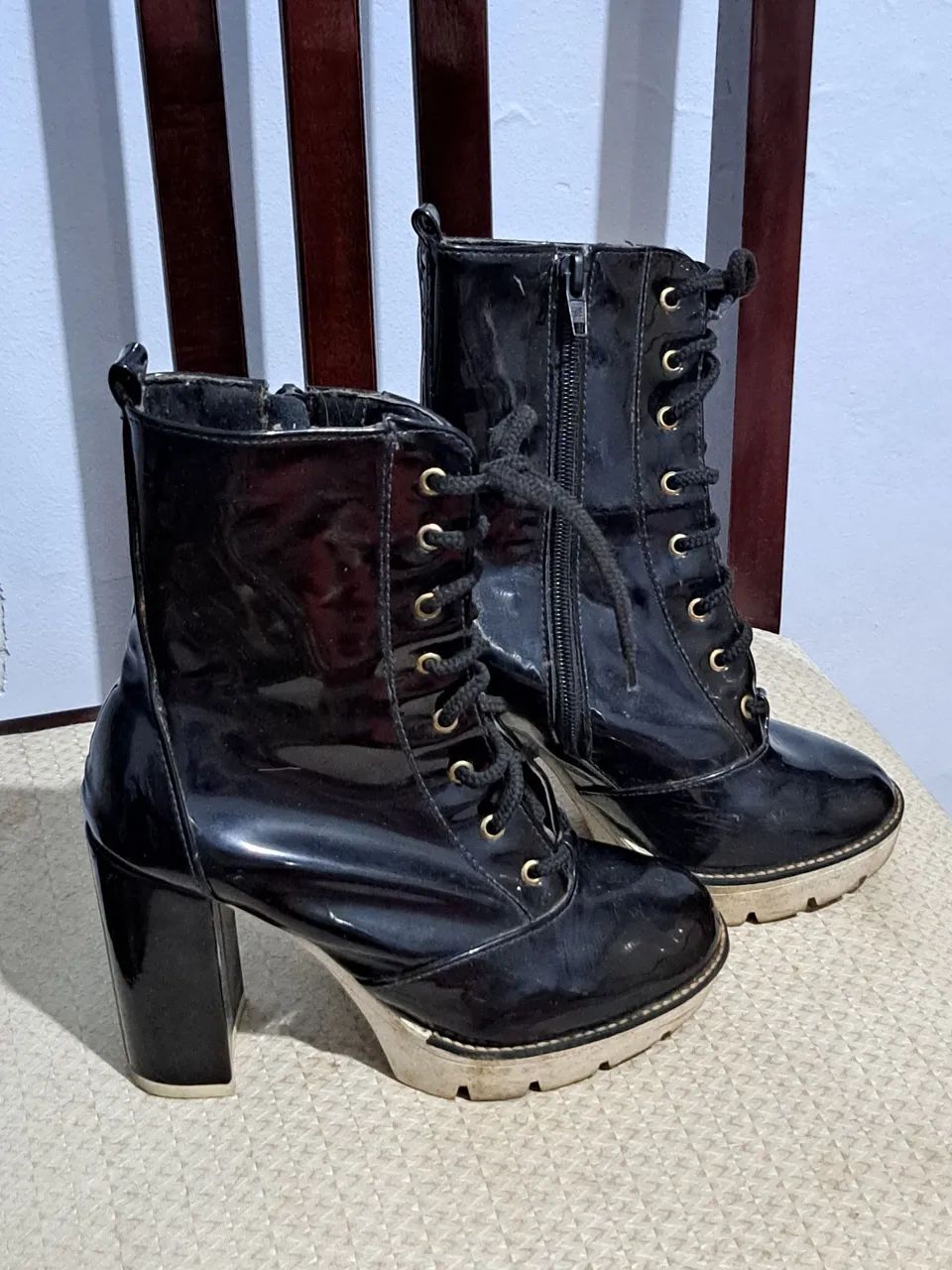 BOTA COTURNO PRETA LINDA - Foto 2