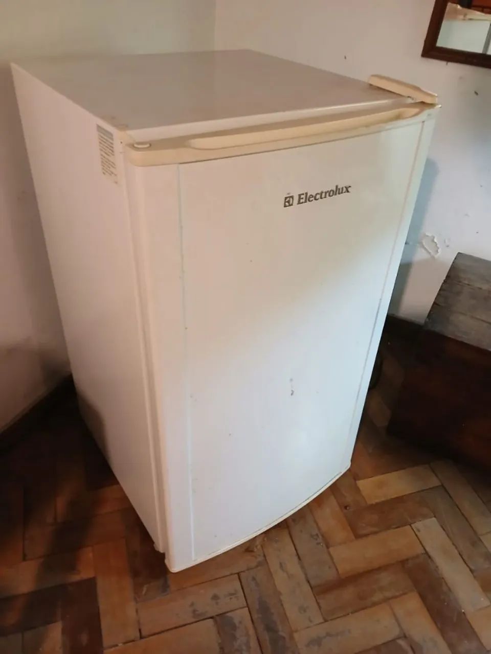 Frigobar electrolux 120 litros 