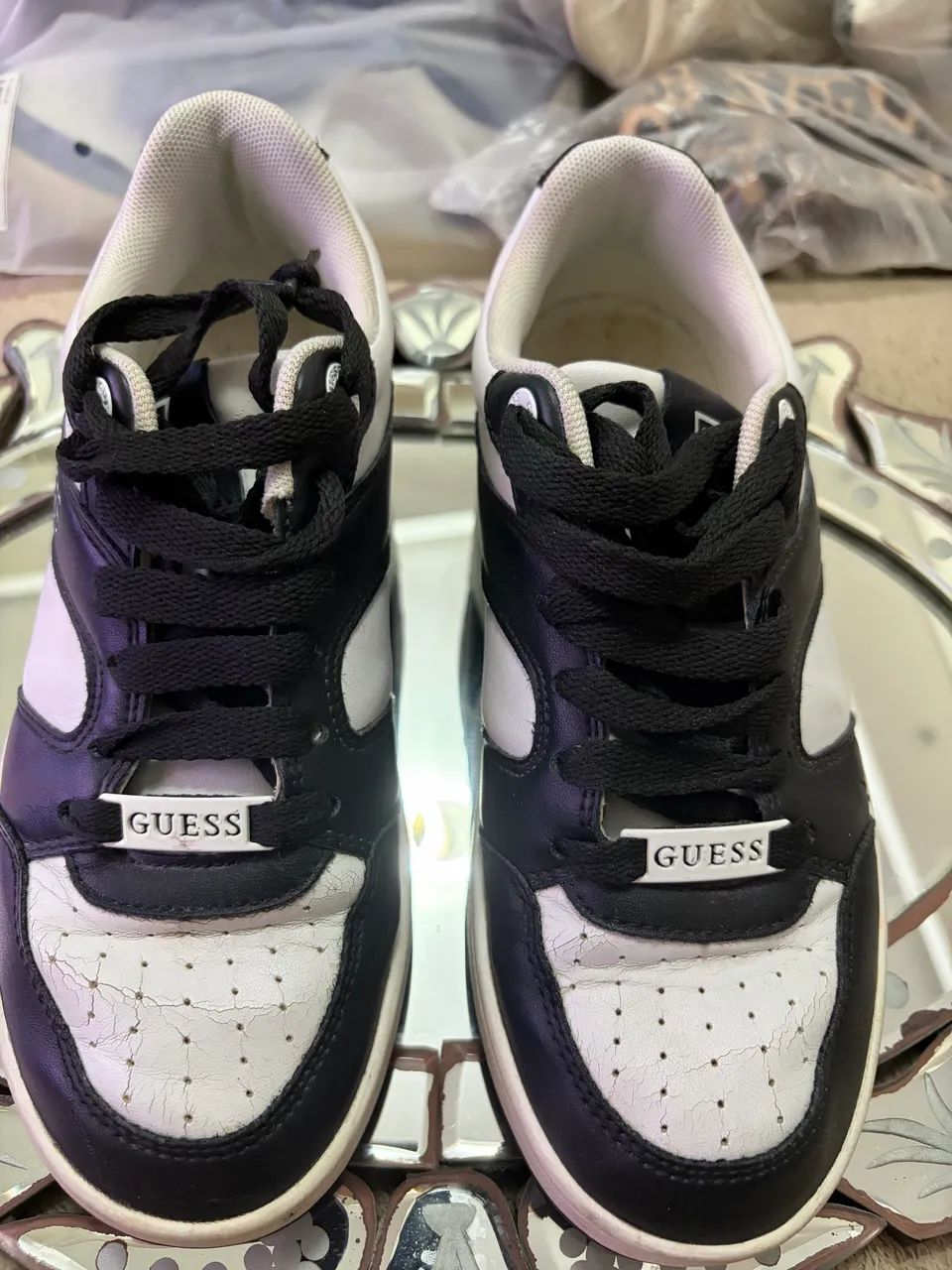Tênis GUESS original dos EUA tamanho 34 - Foto 3