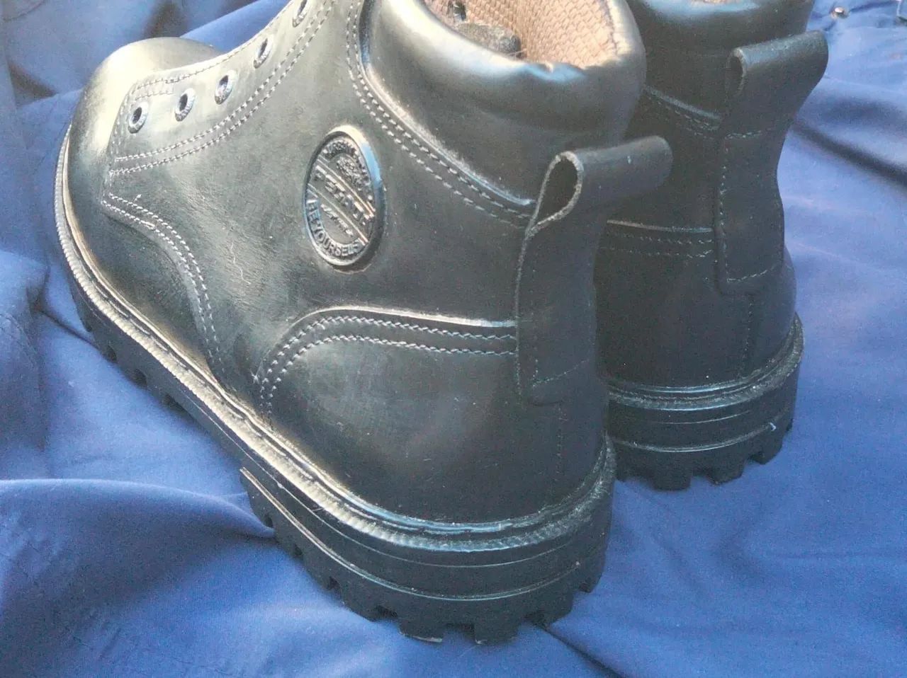 Bota masculina  - Foto 4