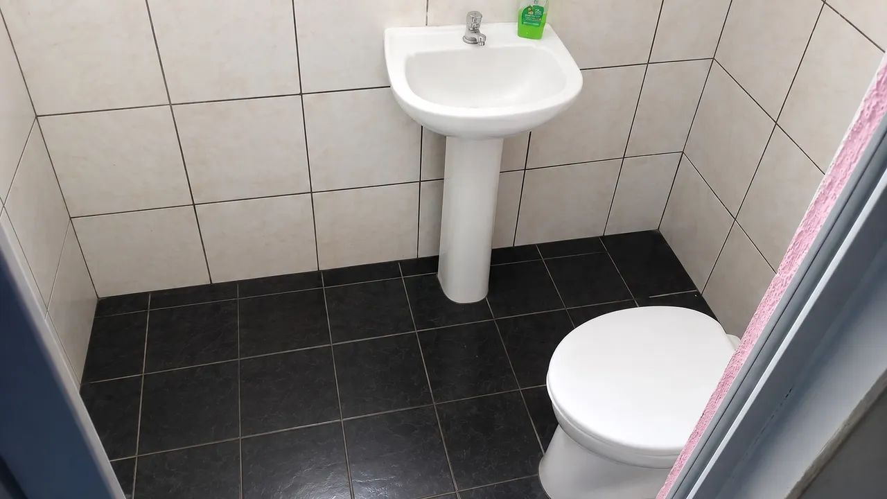 Vende-se Casa em povoado olhos d?Água  - Foto 4