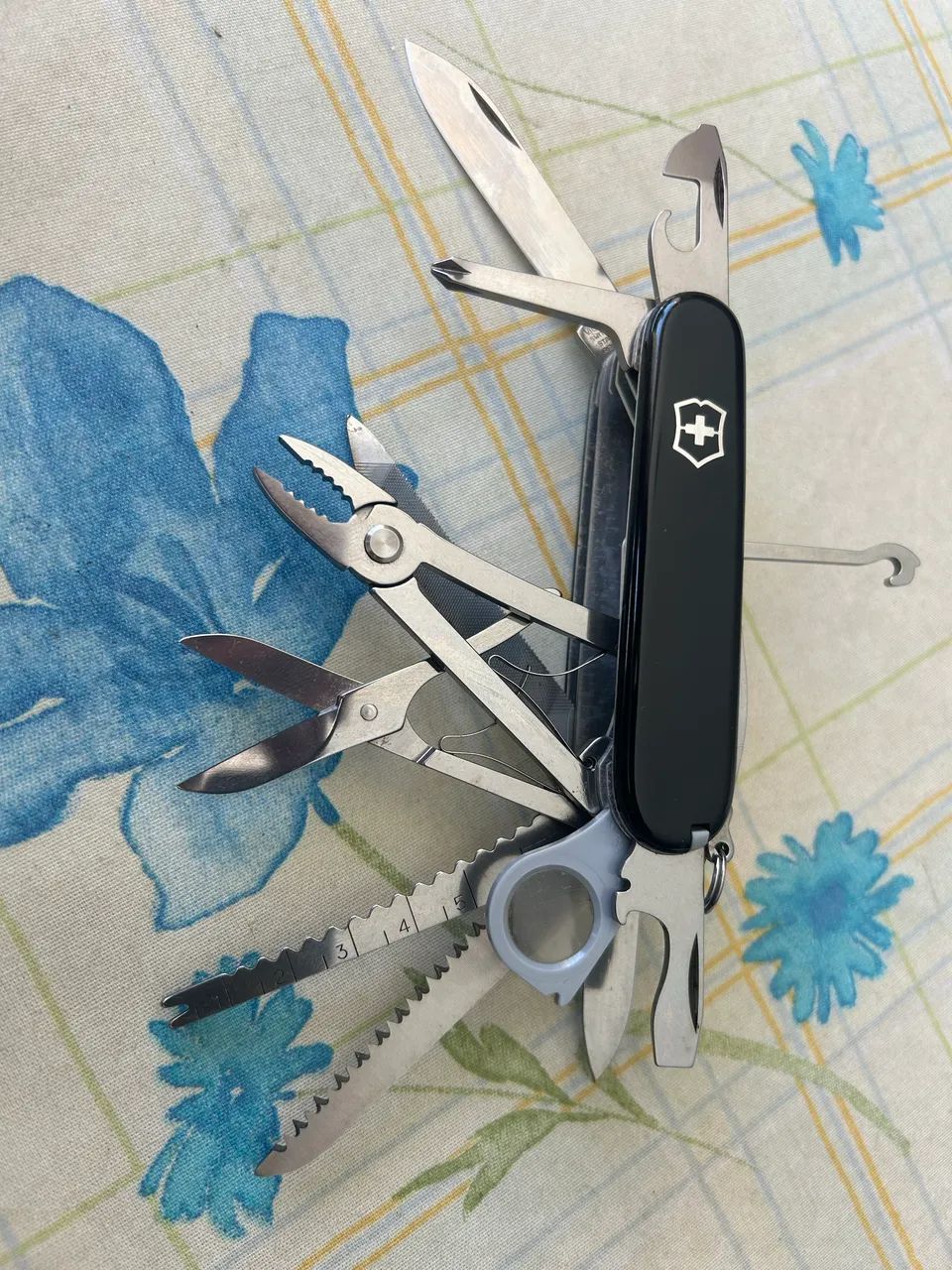 Canivete Suíço Victorinox Original Multiuso - Diversas Ferramentas - Foto 4