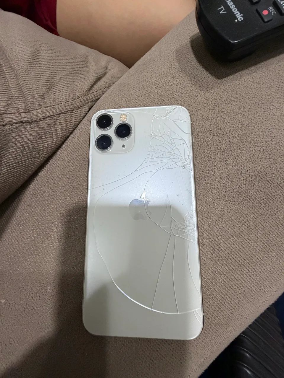 iPhone 11 Pro branco  - Foto 4