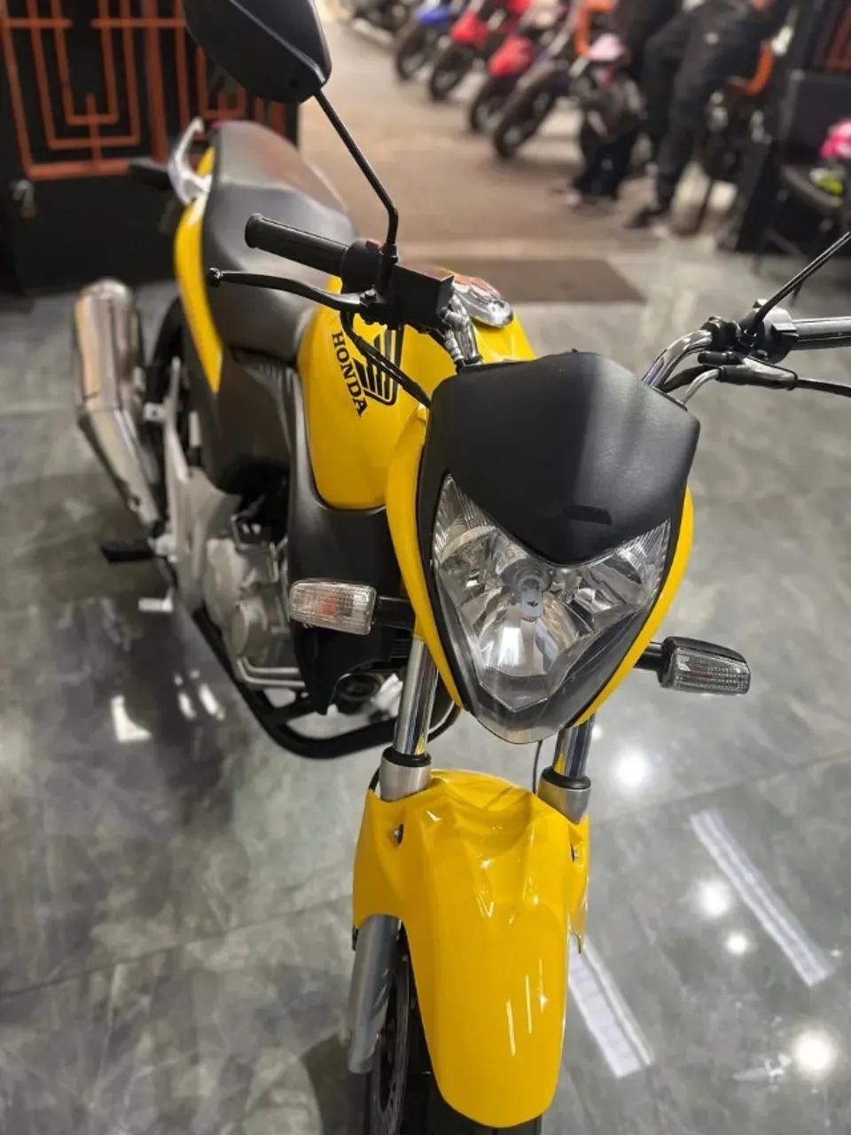  Cb 300 R - Foto 2