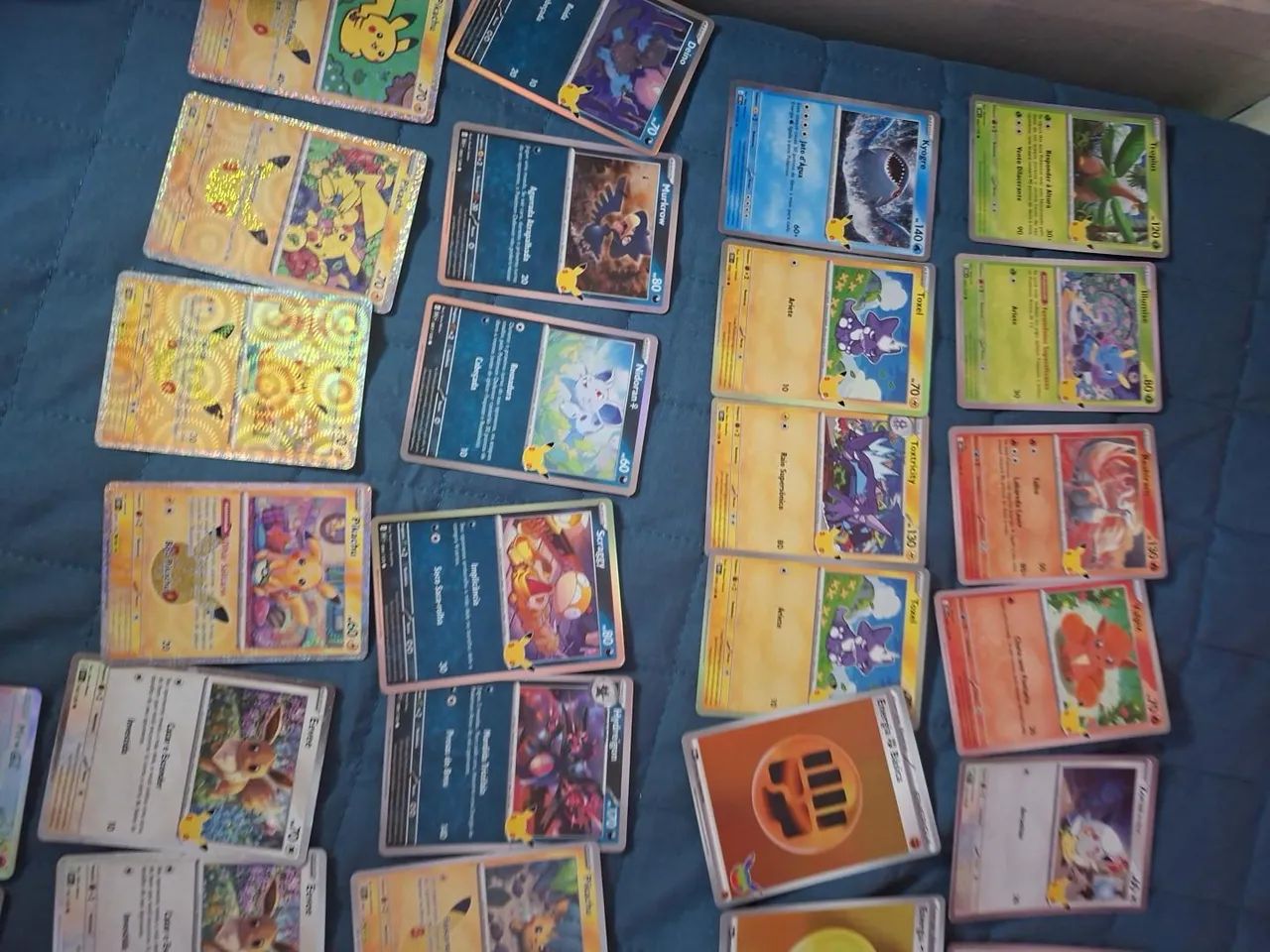 LOTE DE CARTAS- POKÉMON 30 ANO - Foto 2