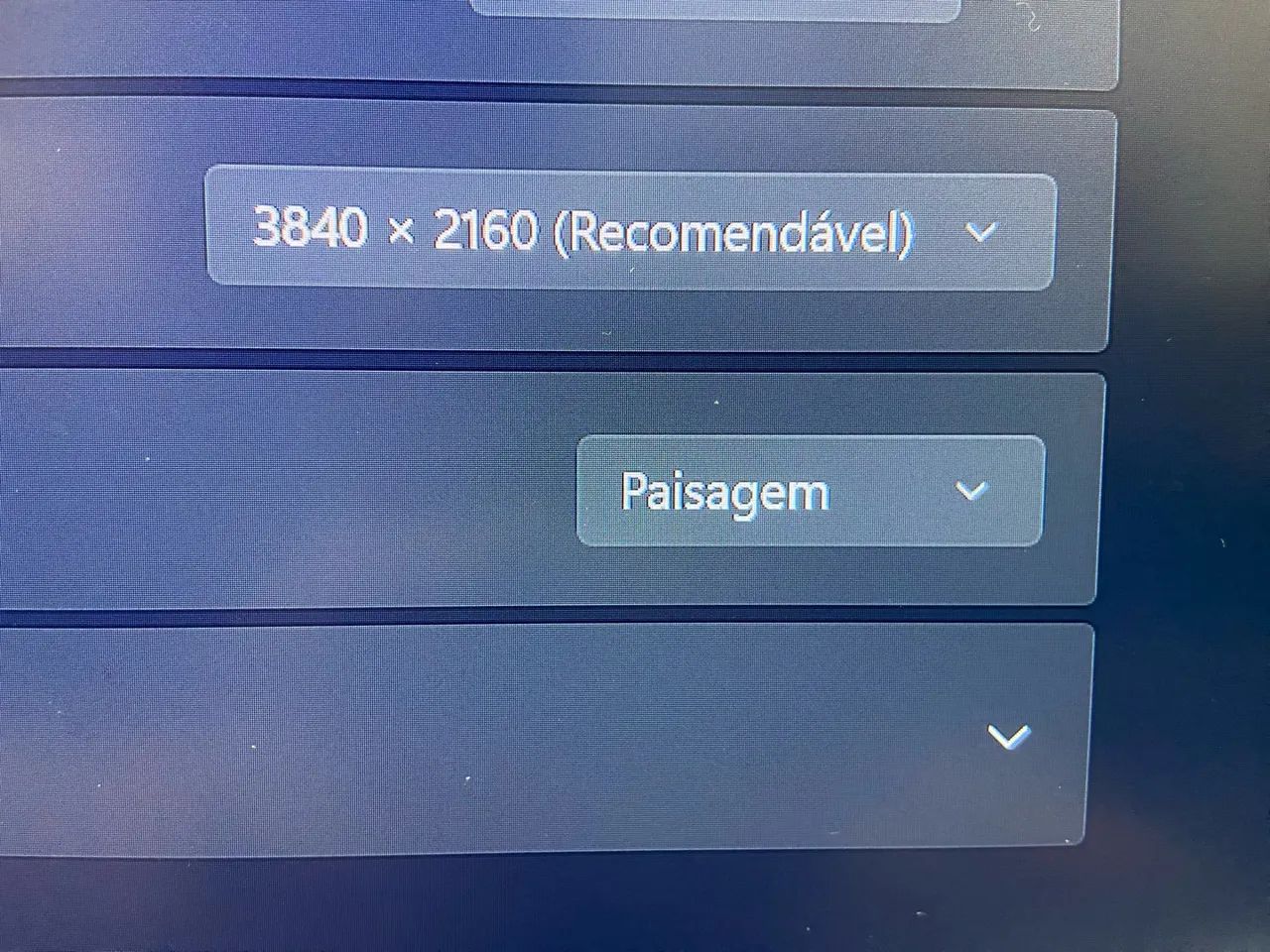 Monitor Samsung 4k 28 polegadas 60hz hdmi display Port Freesync perfeito filmes - Foto 2