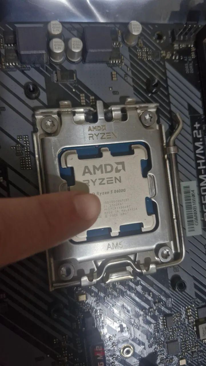 Processador r5 8600g AM5 B650 ASROCK - Foto 3