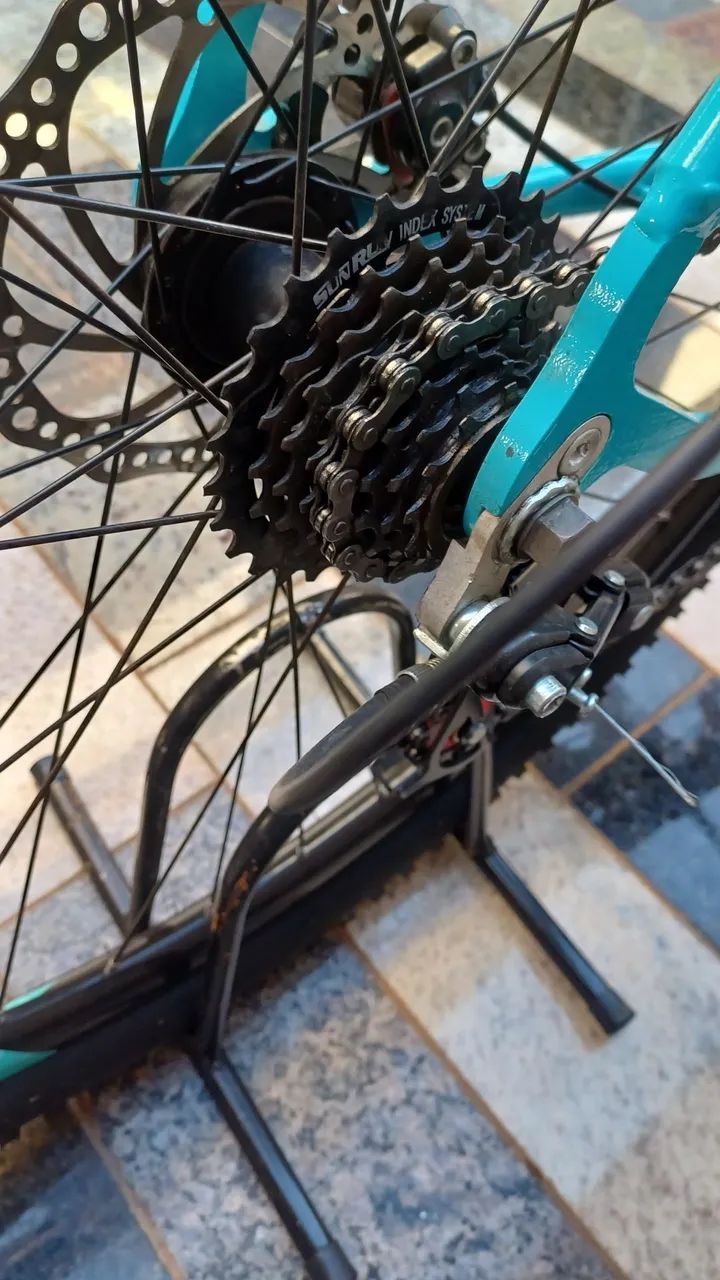 Vendo bicicleta aro 29  - Foto 4