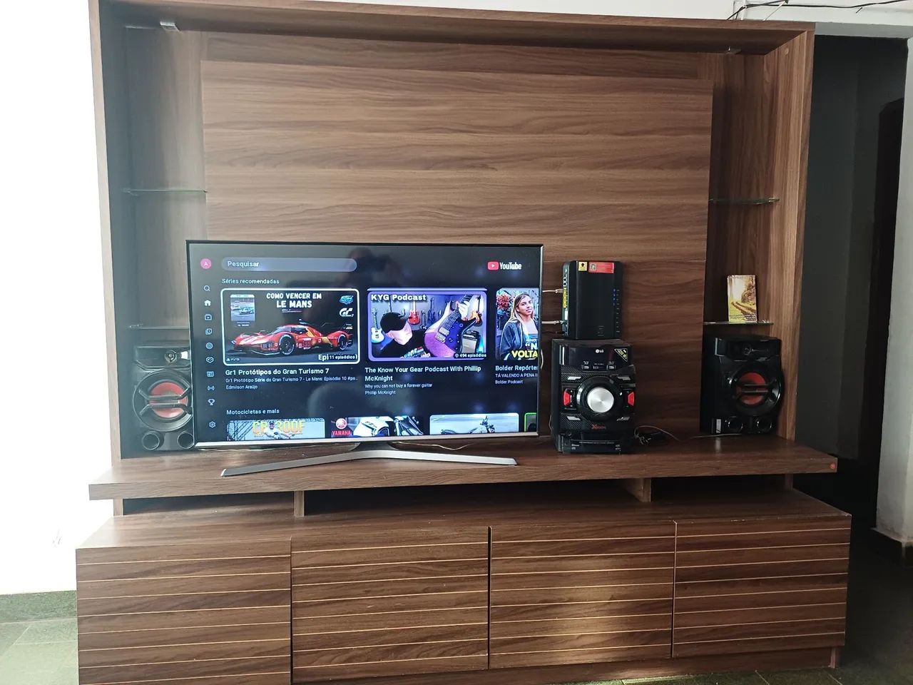 Estante com painel  - Foto 2