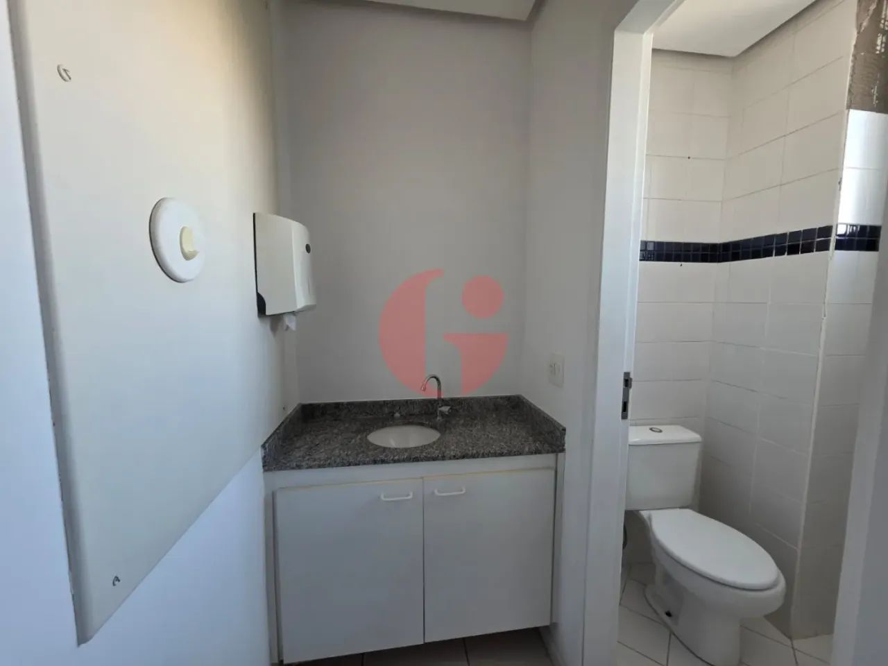 Sala comercial no condomínio Espaço Aquarius para venda com 1 banheiro e 1 vaga de garagem - Foto 10
