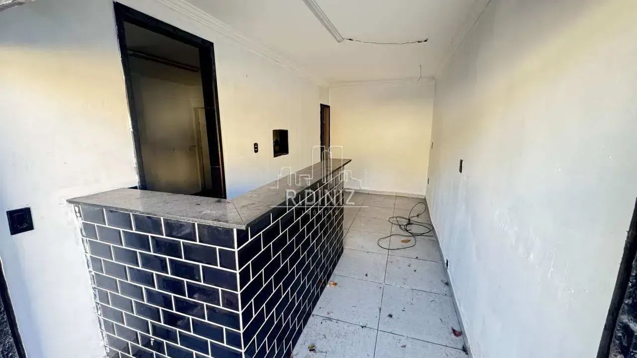 Terreno com 2 lofts, casa com 2 quartos e uma loja. - Foto 5