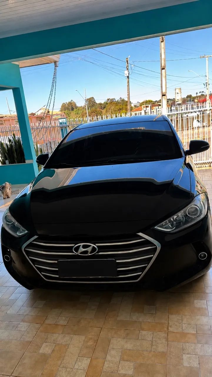 Hyundai Elantra 2.0 16V FLEX AUT. 2017