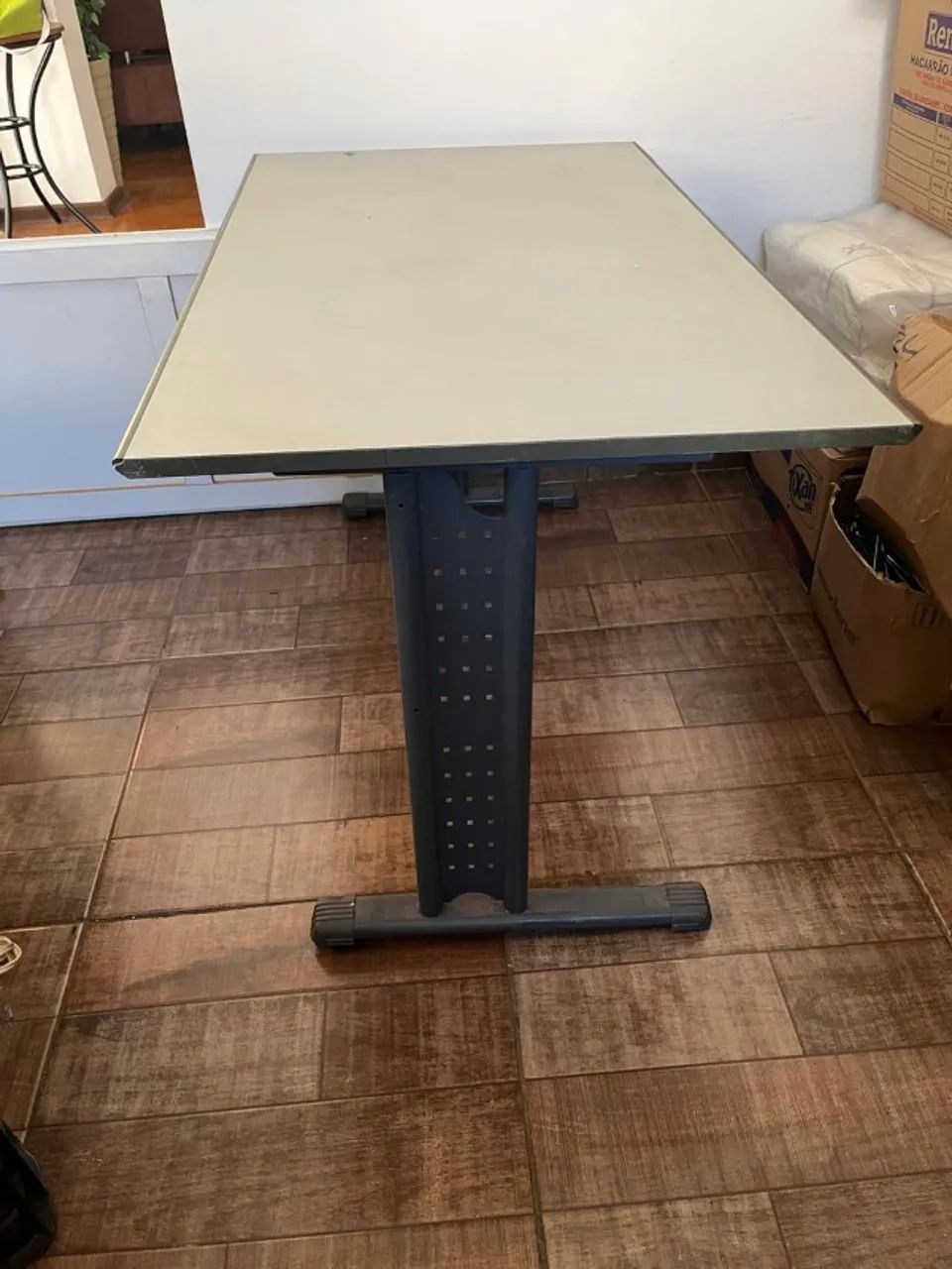 Mesa de escritório, escrivaninha 1.20mtsx70cm - Foto 4