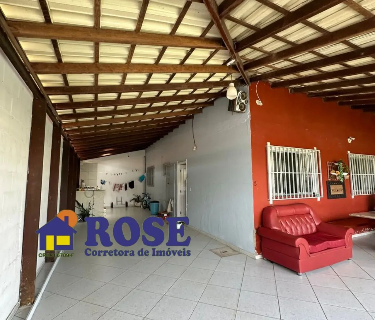 Praia Grande - Fundão - ES; Casa com 04 quartos