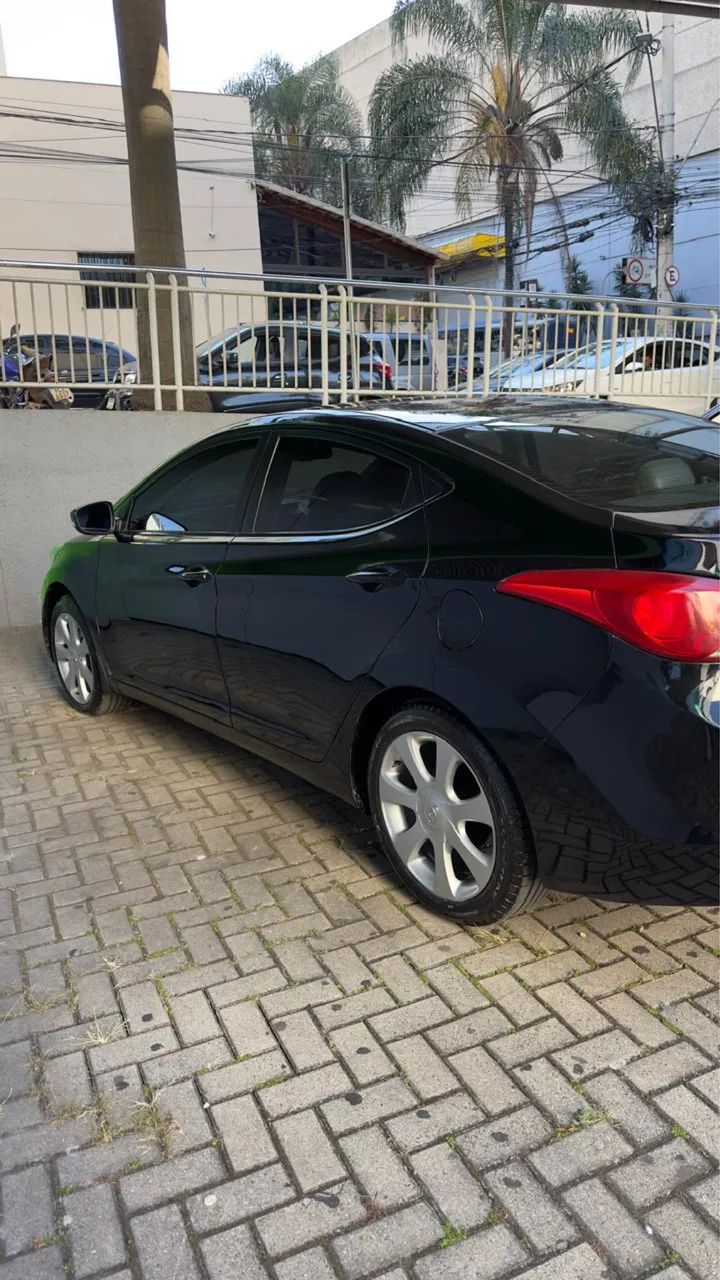 Hyundai Elantra Elantra GLS 1.8 16V Aut. 2012