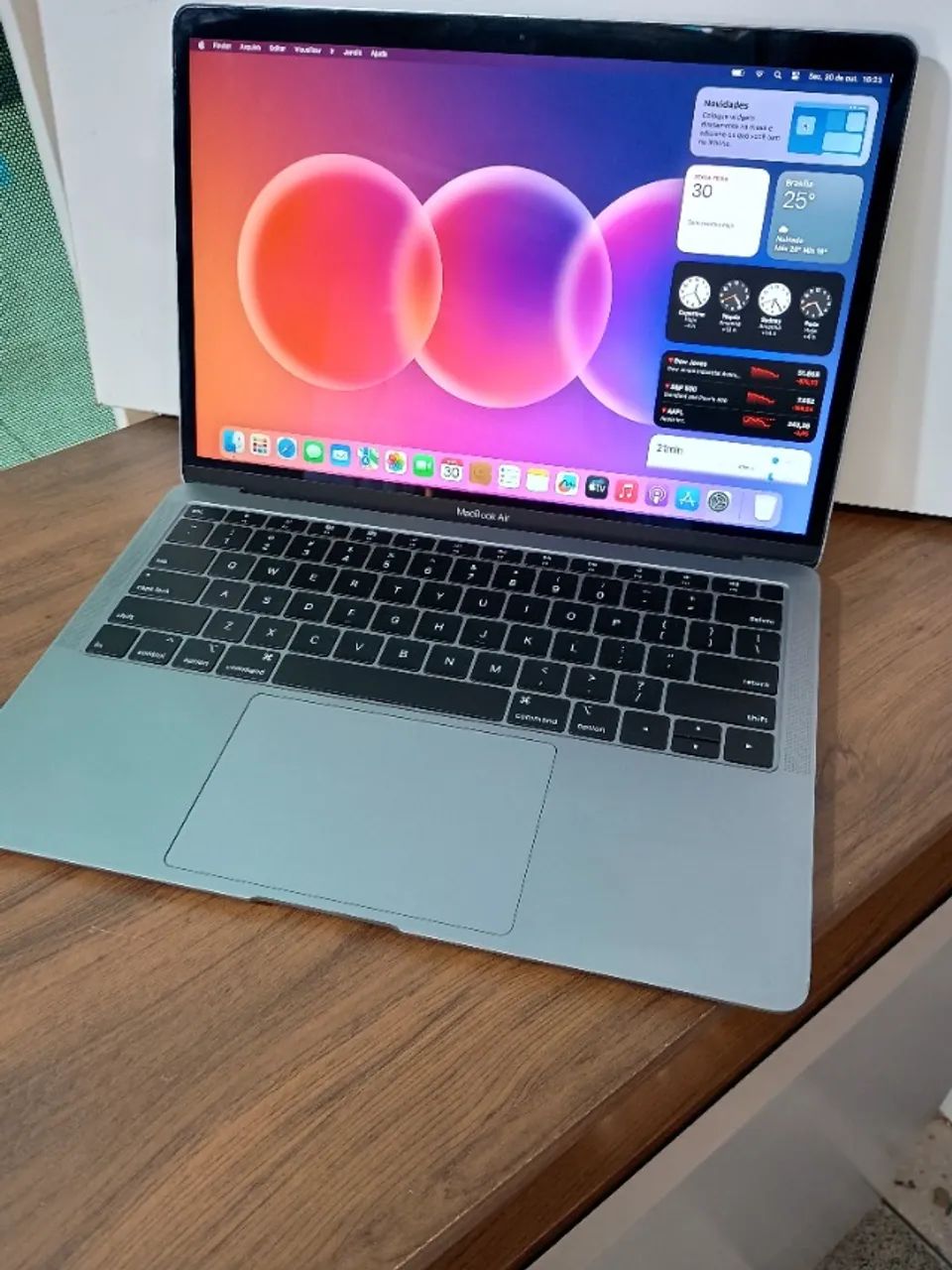 MacBook Air 2019 - Foto 2