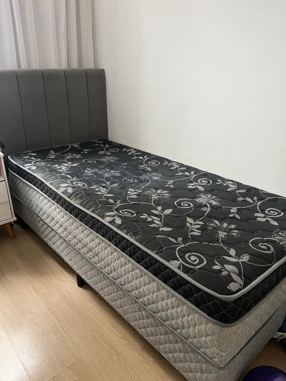 Vendo cama box conjugada solteiro  - Foto 3