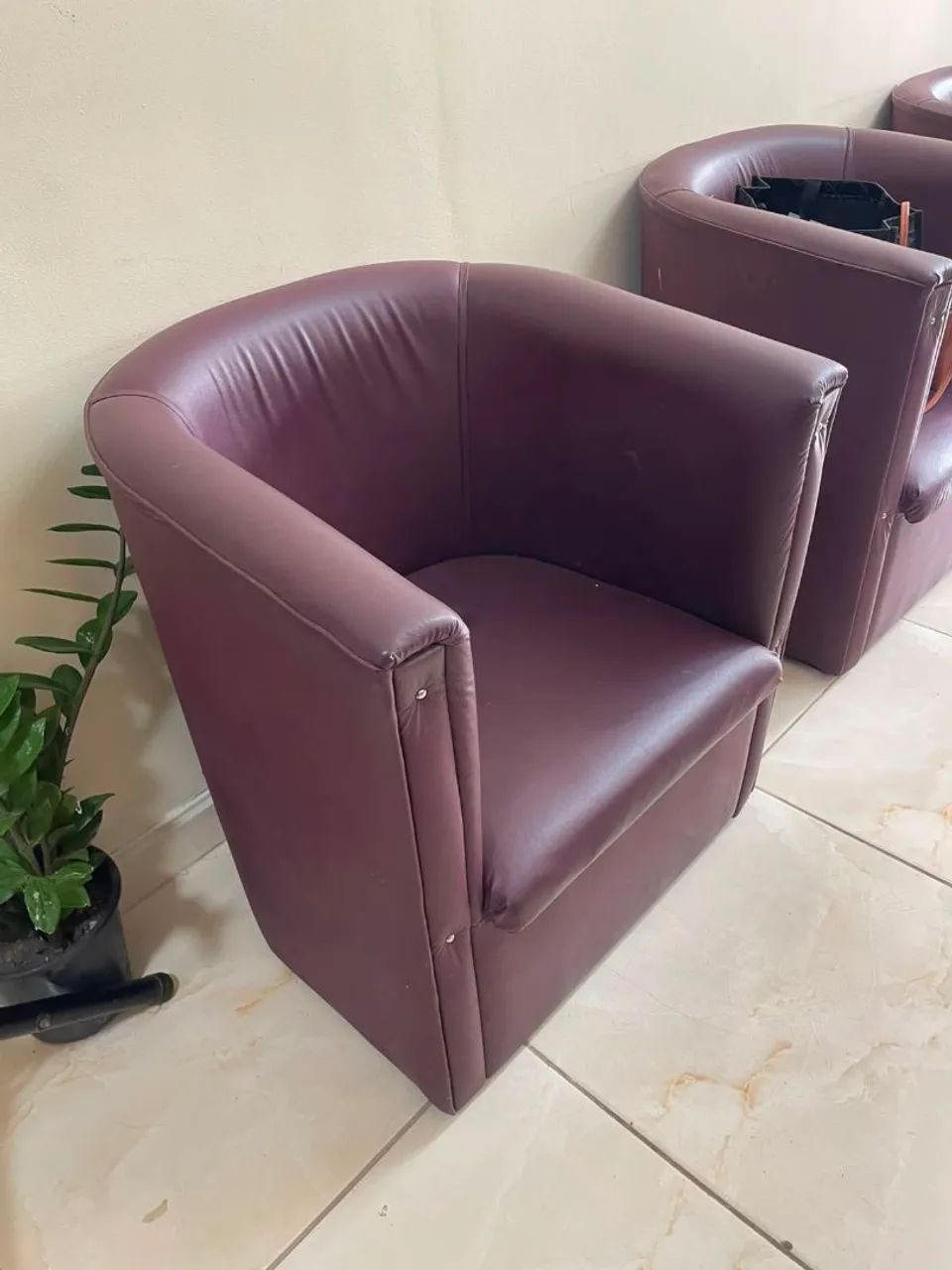 Vendo 3 poltronas de recepção  - Foto 2