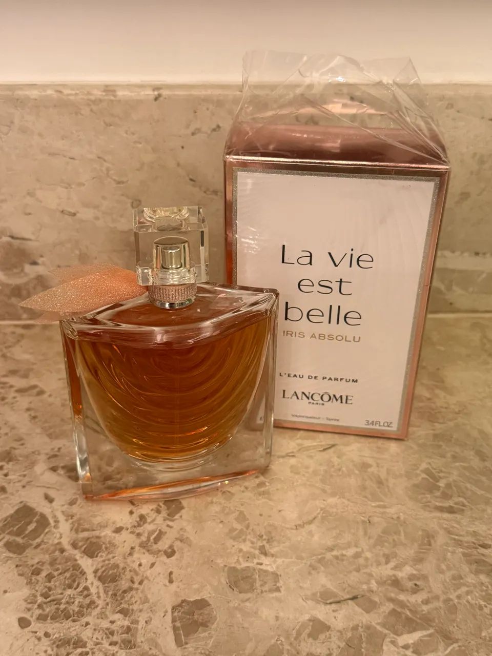 Lá vie est belle íris absolu 