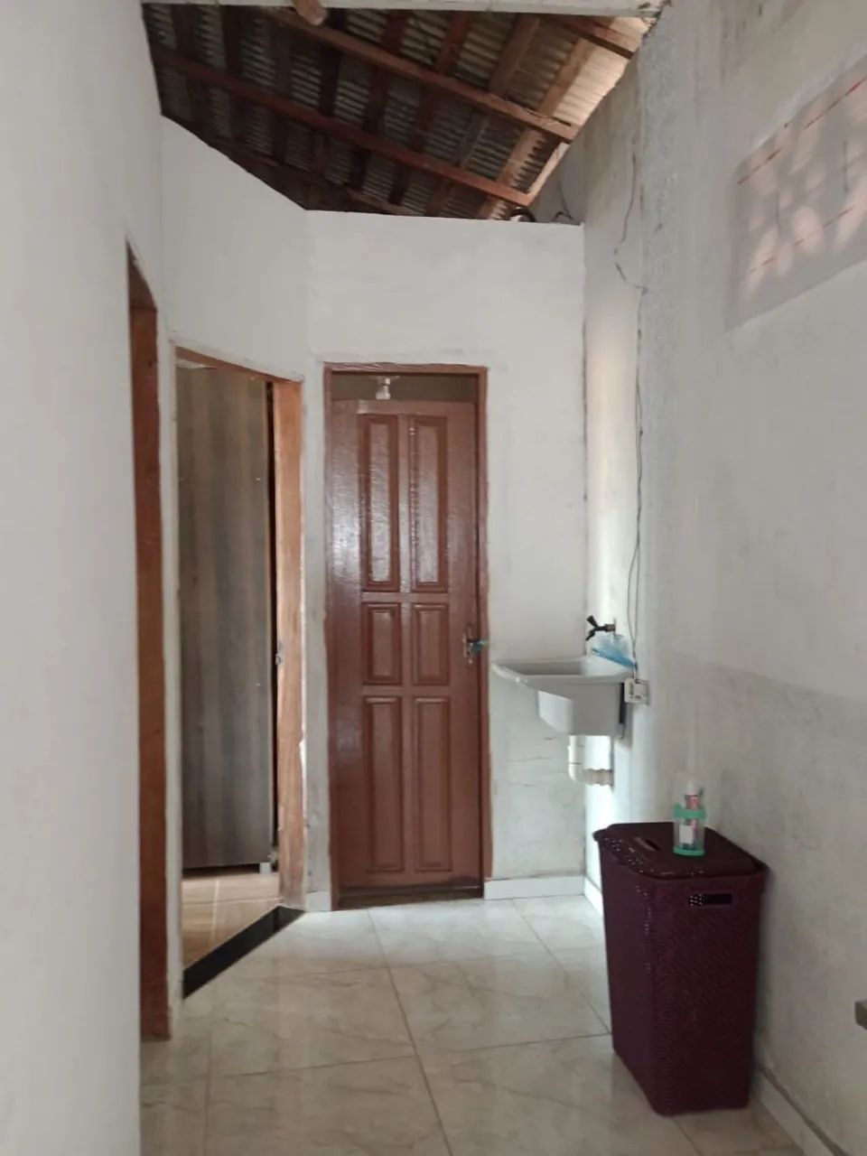 Vendo casa bem localizada.lugar privilegiado. - Foto 4
