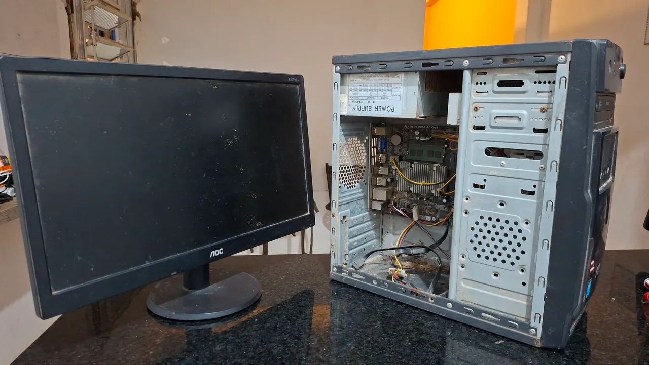 COMPUTADOR + MONITOR 