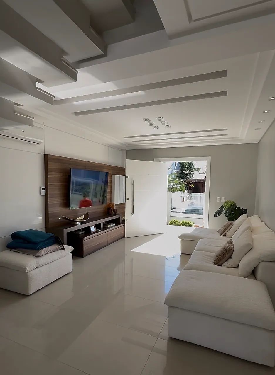 Casa Aluguel 4 Quartos com 2 Suítes e 352m² - Pedra Branca - Foto 3
