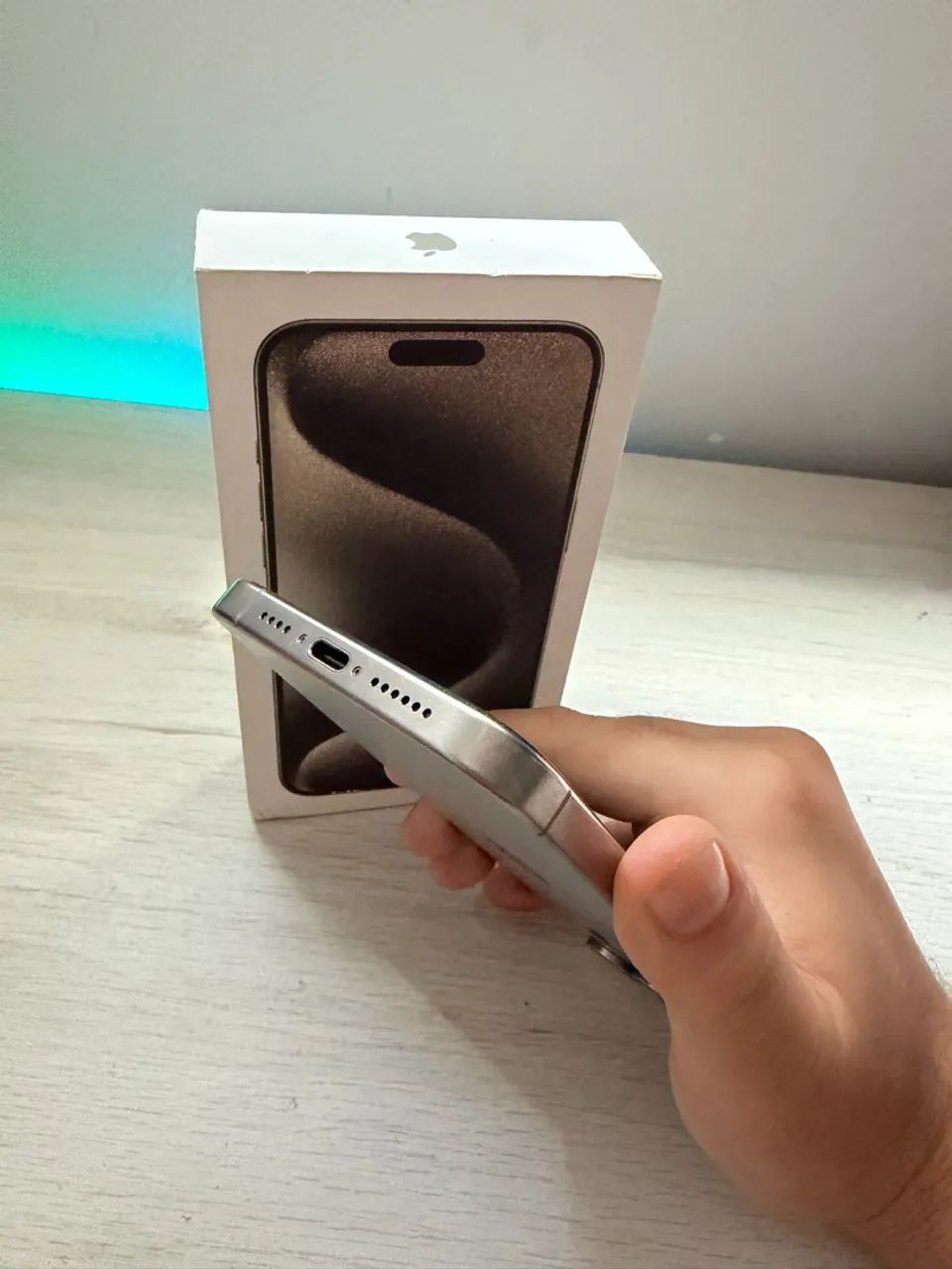 iPhone 15 Pro Max 256GB Sem Detalhes - Foto 4