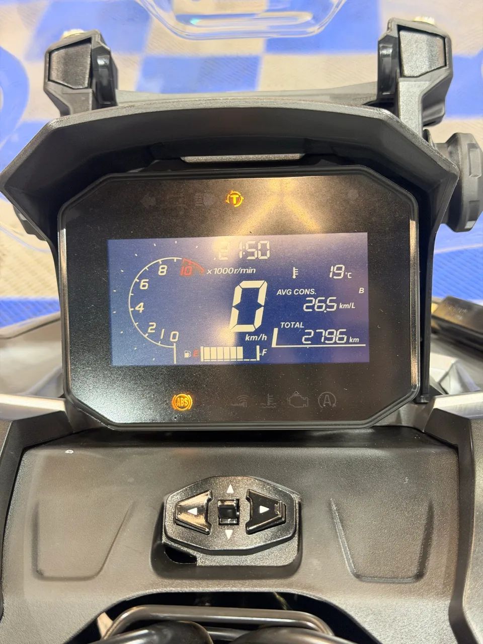 Honda ADV 2025  - Foto 5