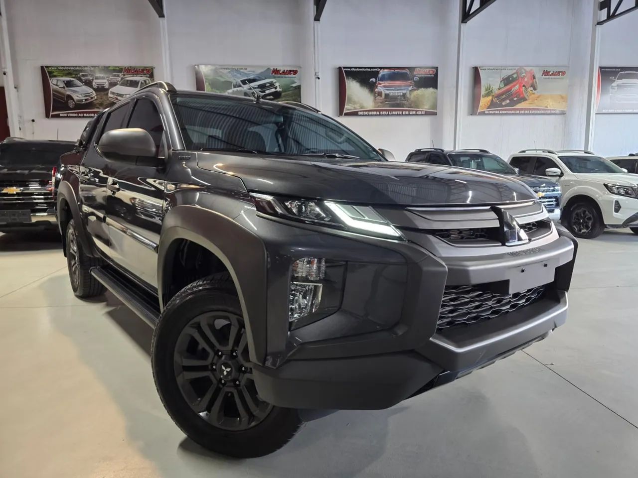 Mitsubishi L200 2025