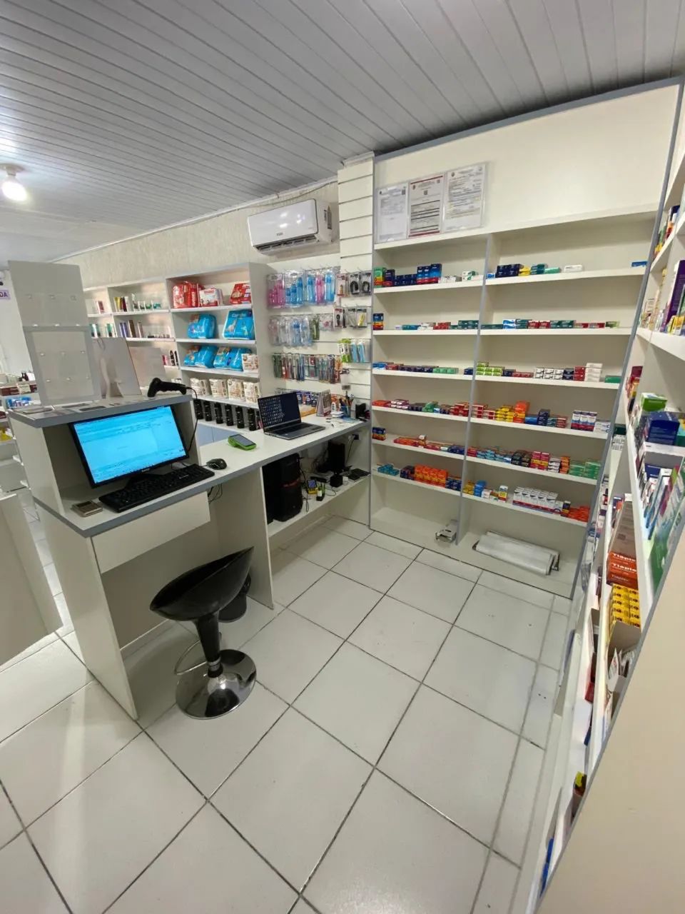 Vendo Farmácia em Biguaçu  - Foto 2
