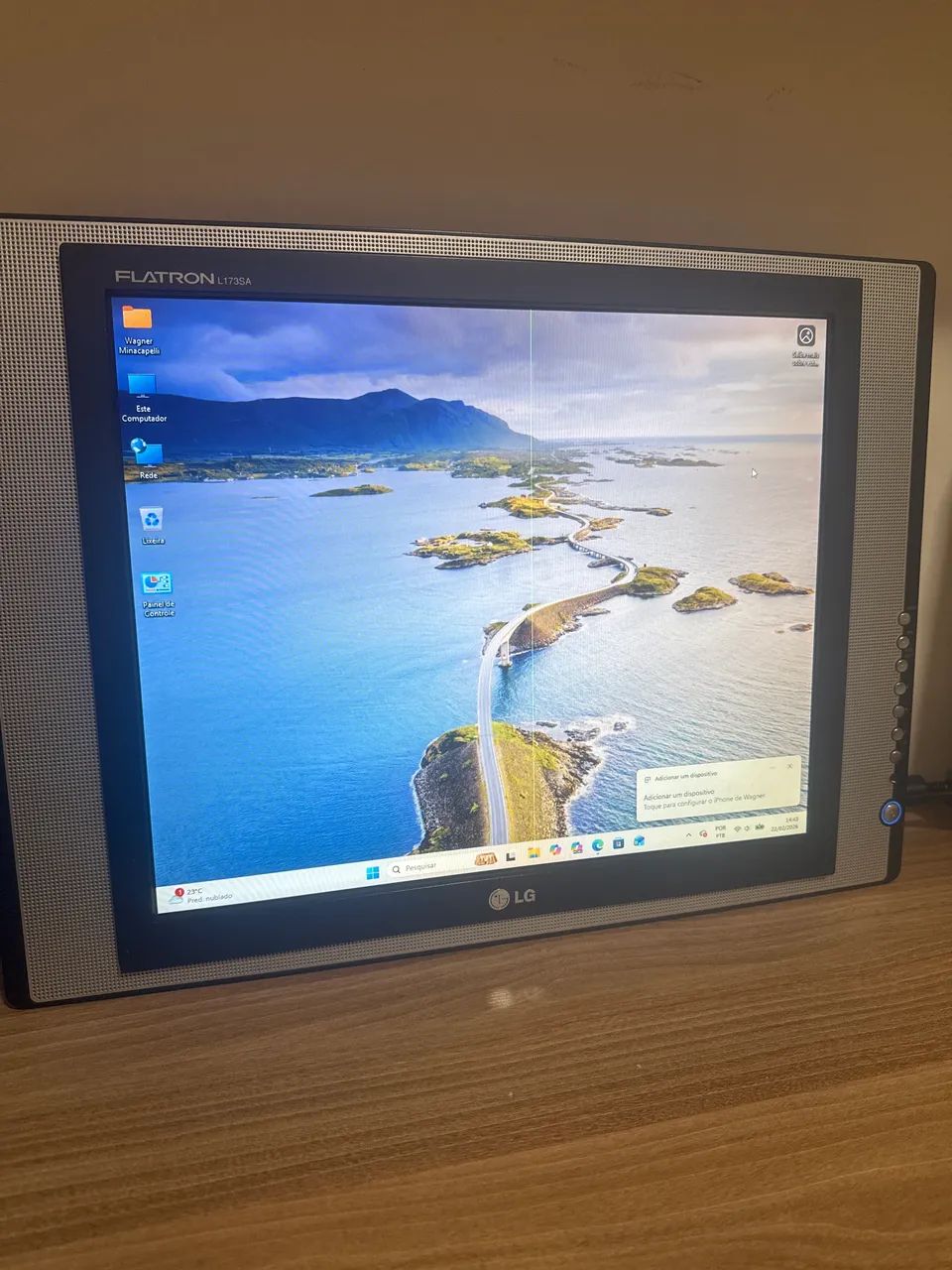 TV LG Flatron L173SA - 720p 