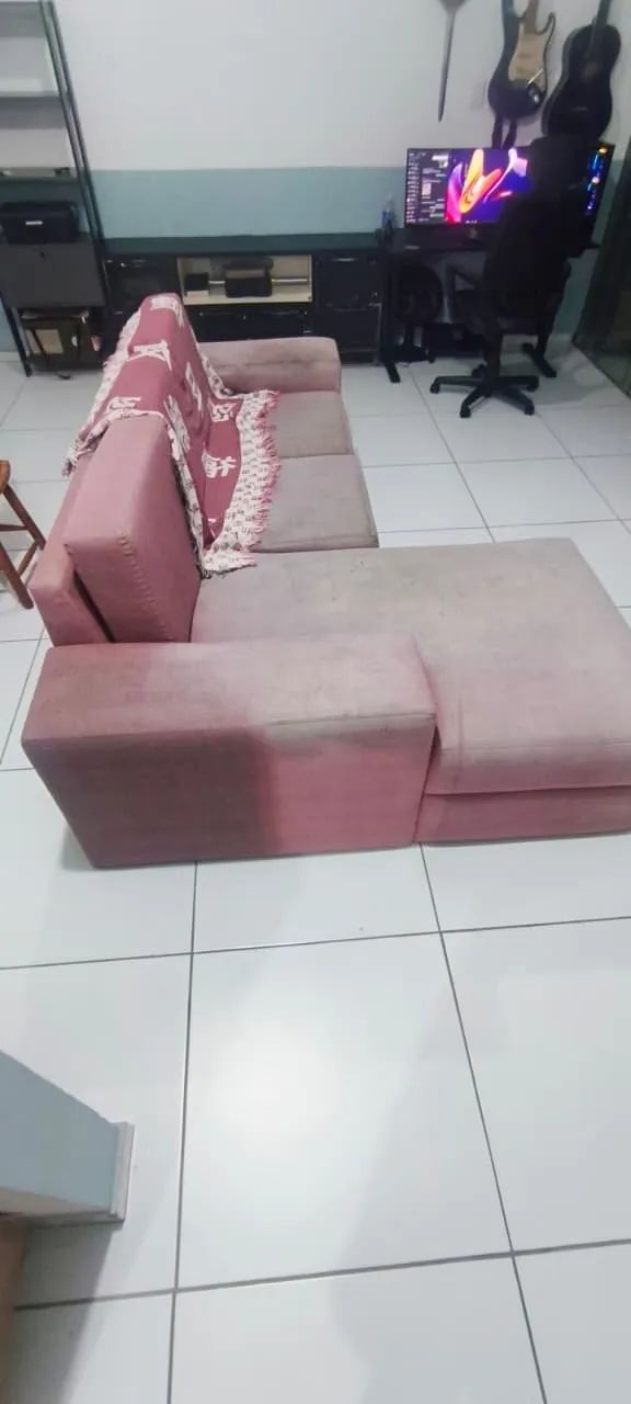 sofa de madeira