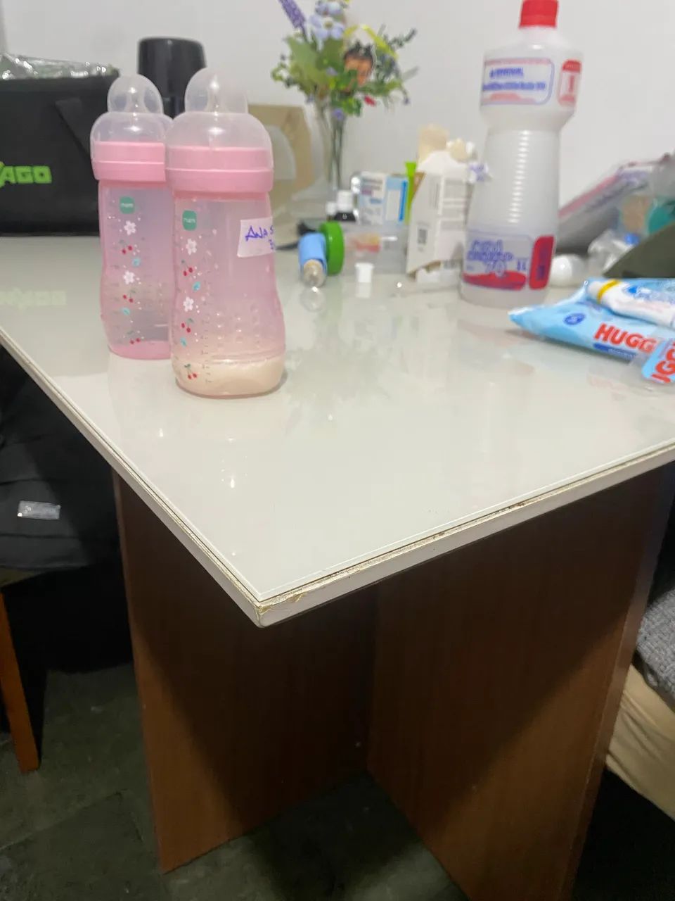 Vendo mesa com tampo de vidro - Foto 4