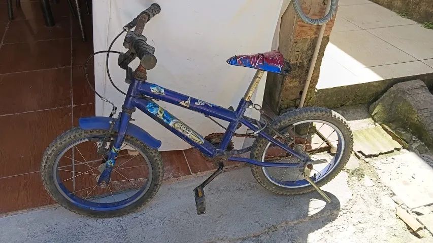 Bicicleta infantil menino Aro 16