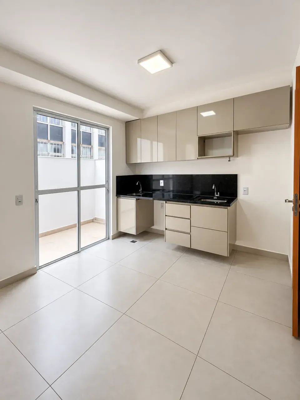 Apartamento de 01 quarto com varanda para aluguel no São Lucas - Foto 5
