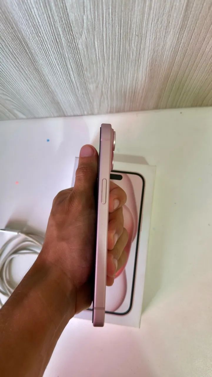 Iphone 15 rosa - Foto 3