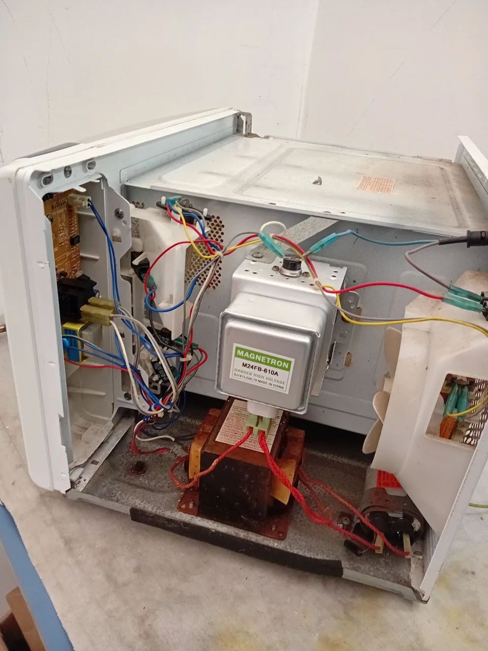    CONSERTOS DE MICRO-ONDAS  - Foto 2