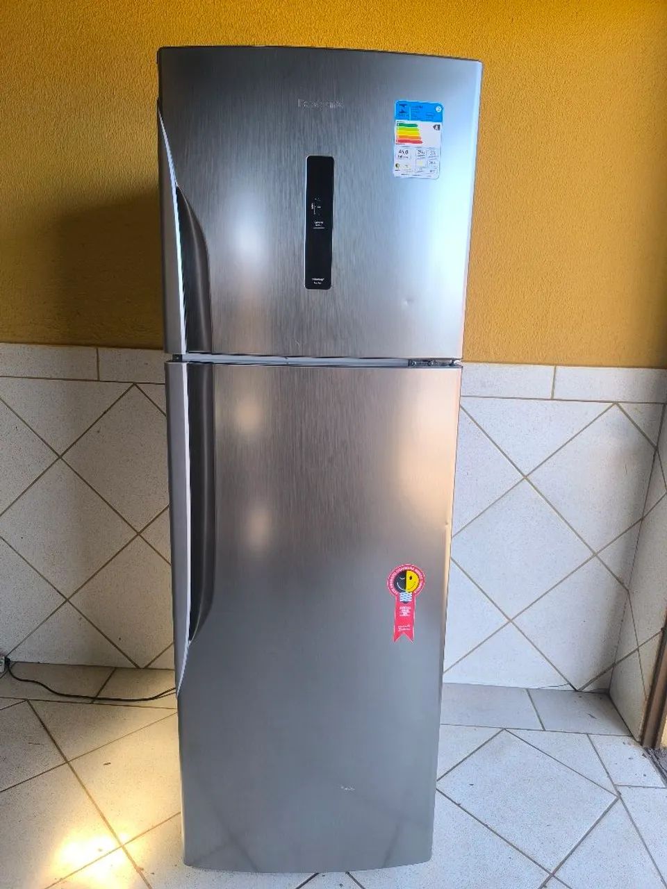Geladeira inox 