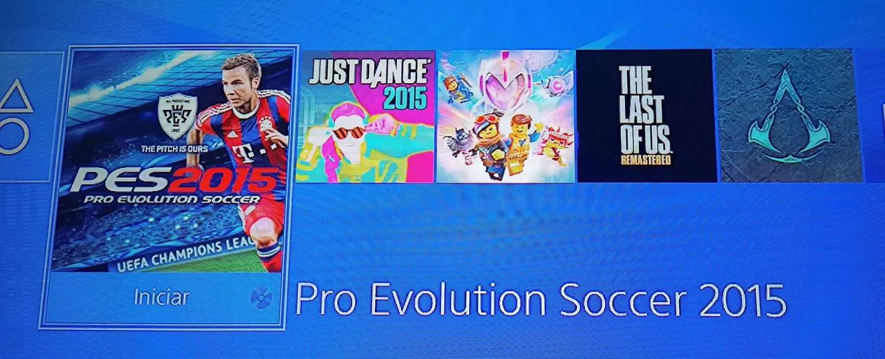 PS4 slim 2 controles 5 jogos  - Foto 5