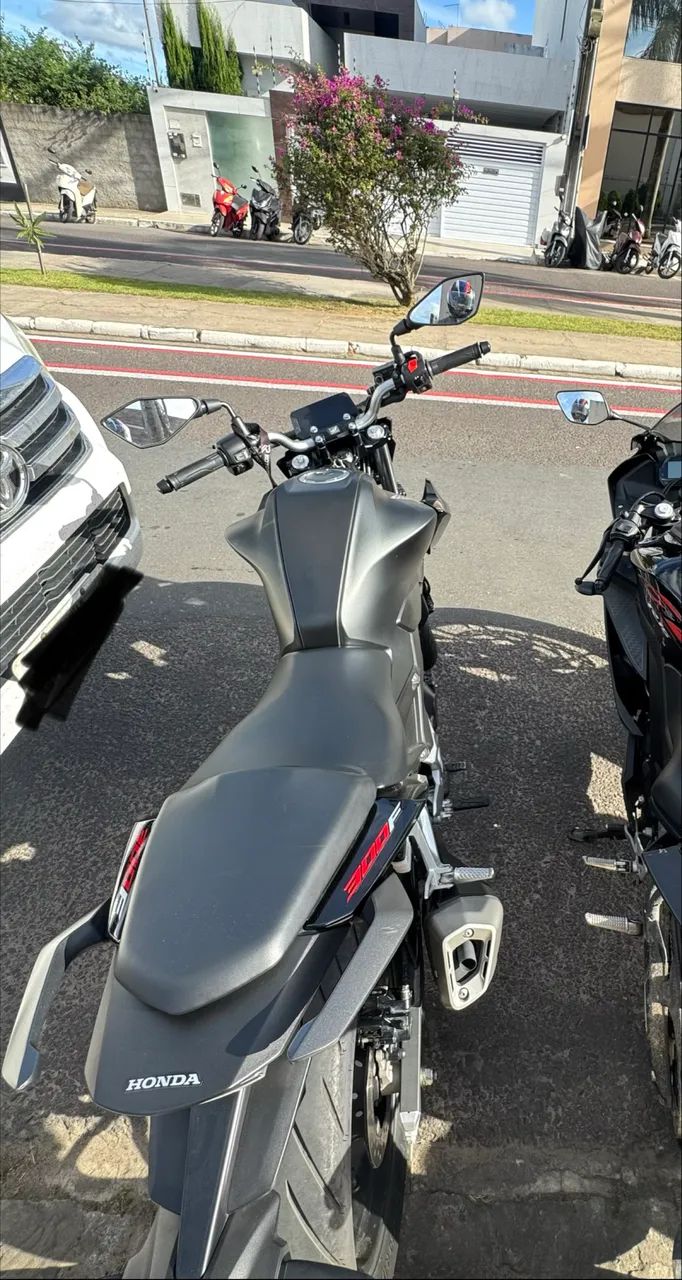 CB300F