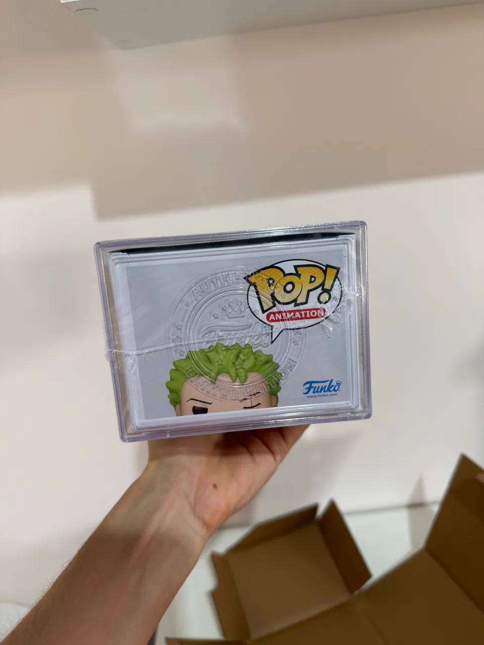 Funko Pop Roronoa Zoro #2178 ? Edição Limitada One Piece - Foto 3